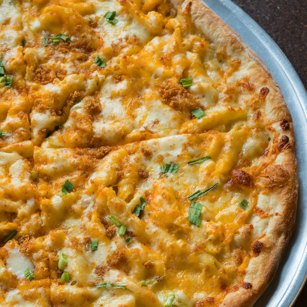 MAC & CHEESE PIZZA
